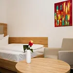 Schaper Hotel 3*