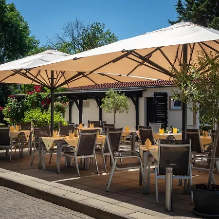 シャパー 3* ツェレ