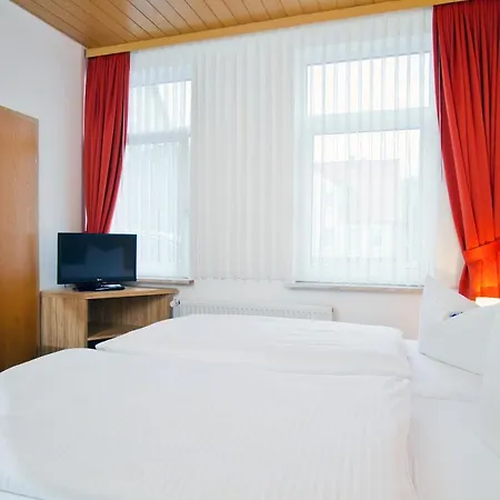 ホテル シャパー ツェレ