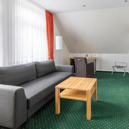 Hotel Schaper 3*